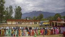 Jammu And Kashmir: Udhampur Witnesses Brisk Polling, Srinagar Not Much